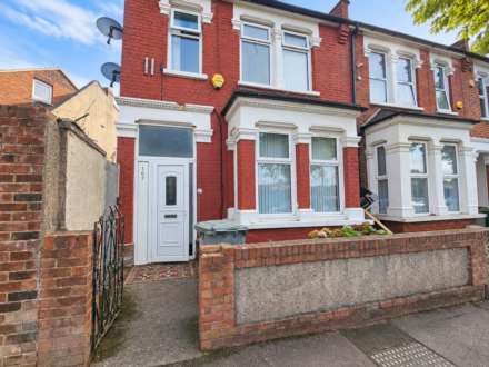 Ruskin Avenue, London, E12 6PN, Image 1