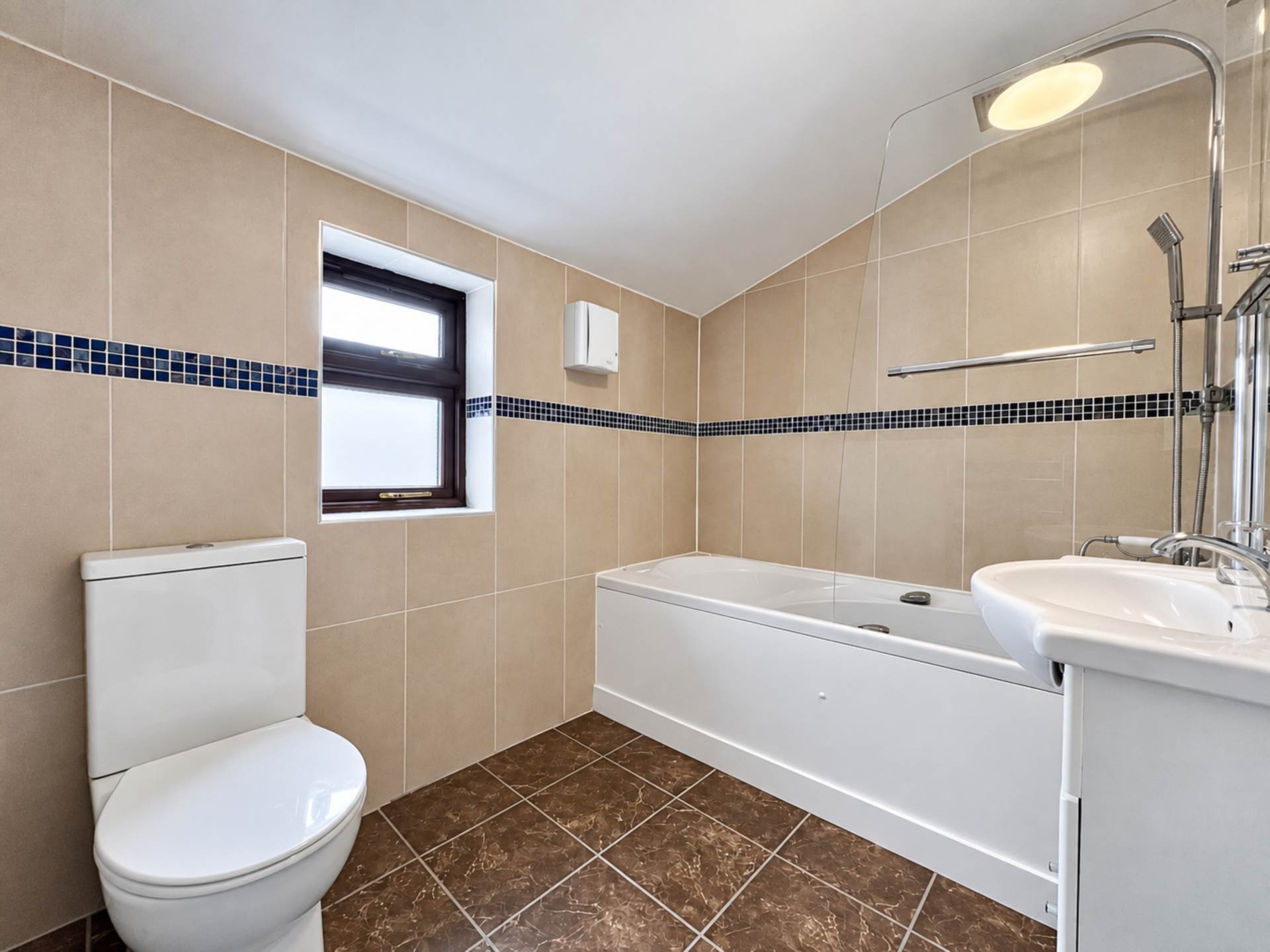 St Albans Road, Ilford, IG3, Image 12