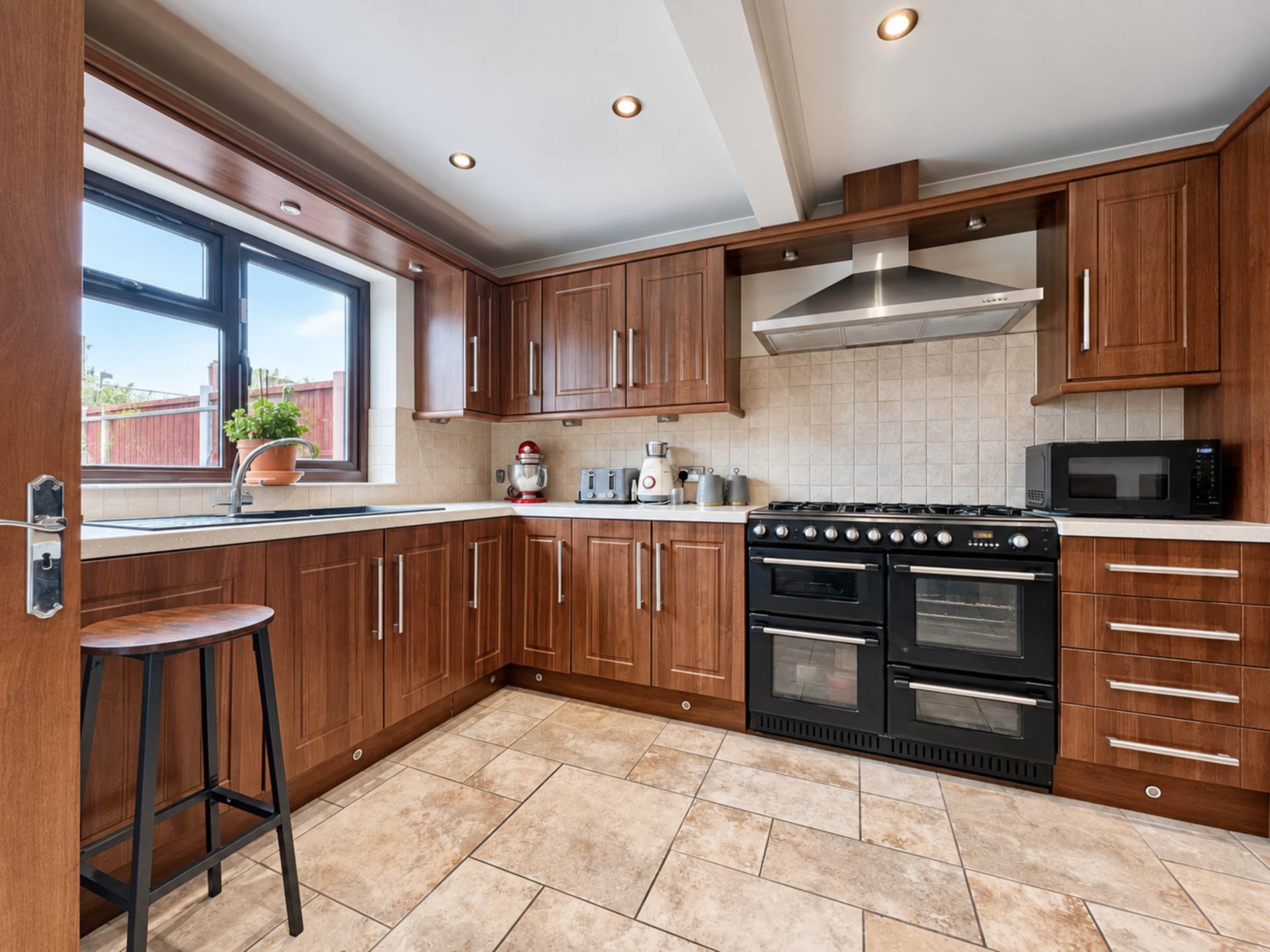 St Albans Road, Ilford, IG3, Image 5