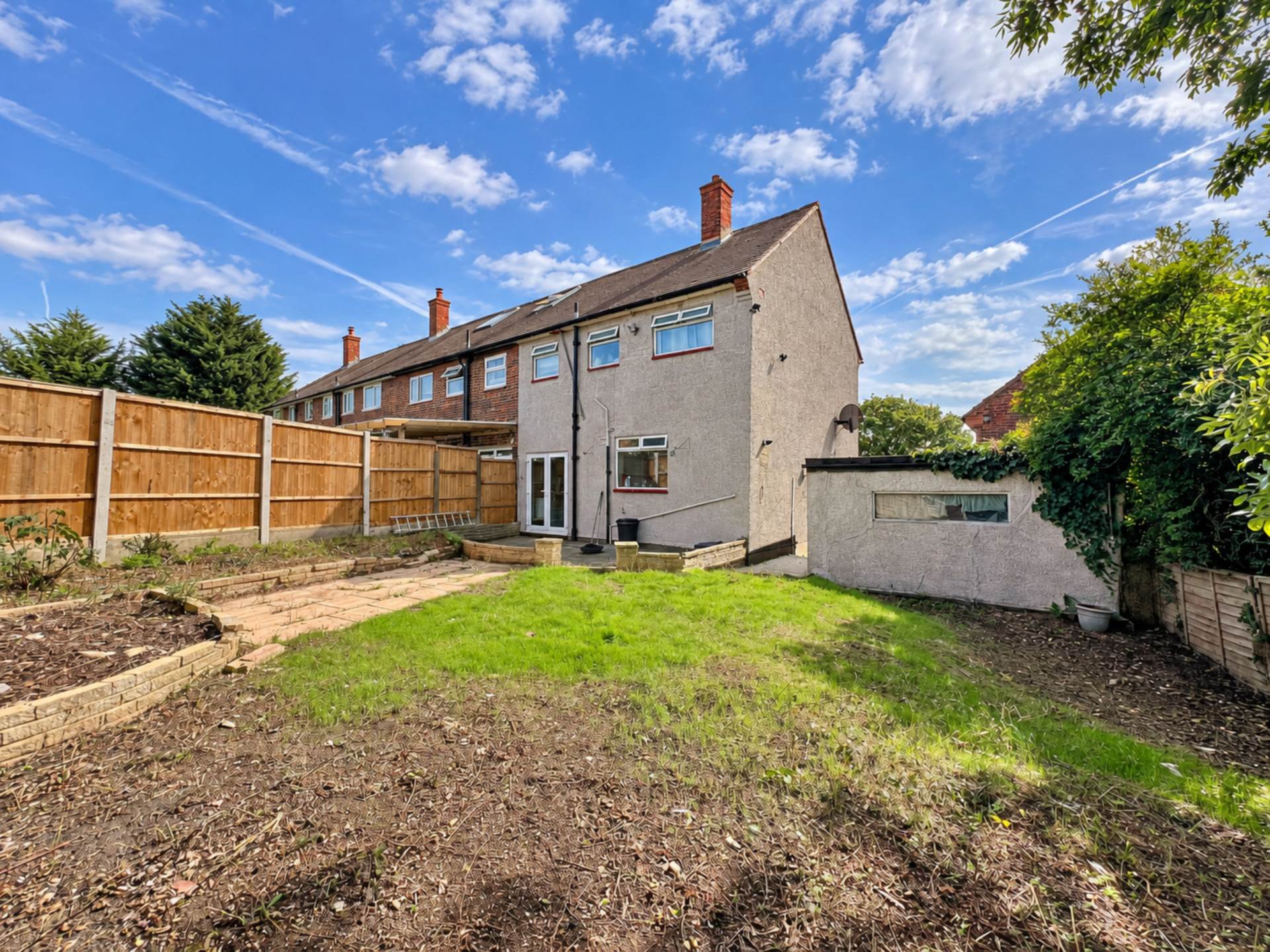 Dunstable Road, Romford, RM3, Image 15
