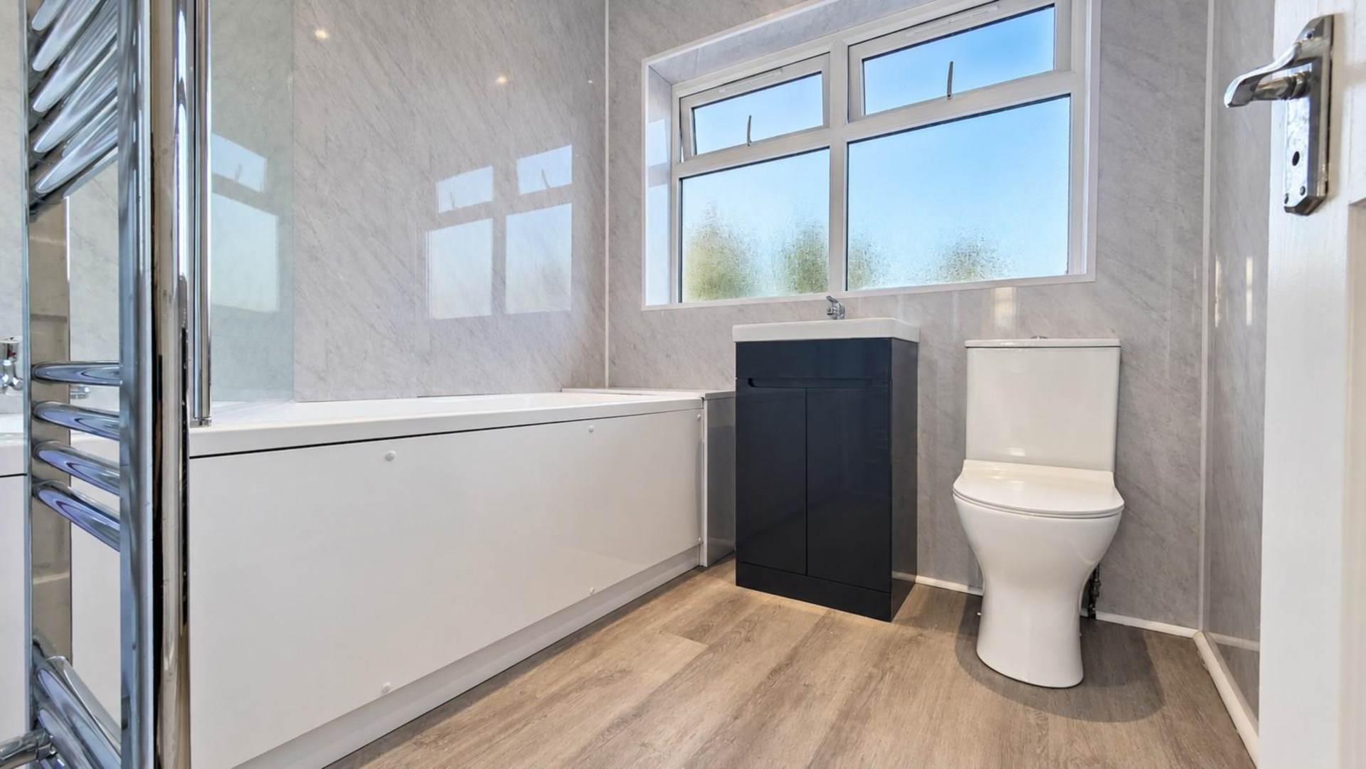 Tanners Lane, Barkingside, IG6, Image 12