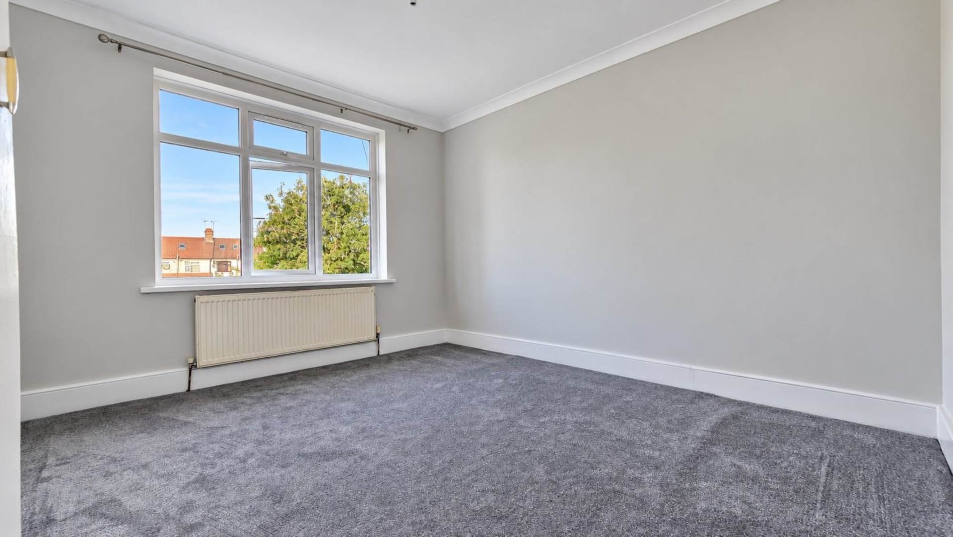 Tanners Lane, Barkingside, IG6, Image 8
