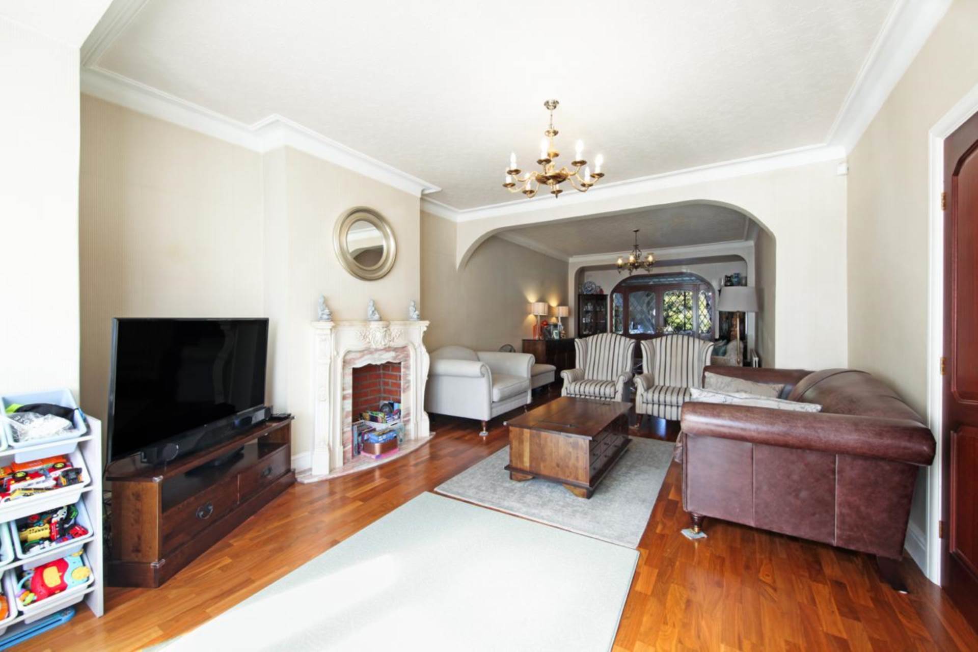 Beechwood Gardens, Ilford, IG5 0AQ, Image 5