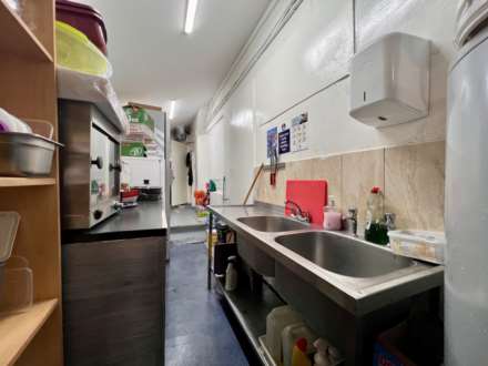 Romford Road, Forest Gate, E7 8AB, Image 11