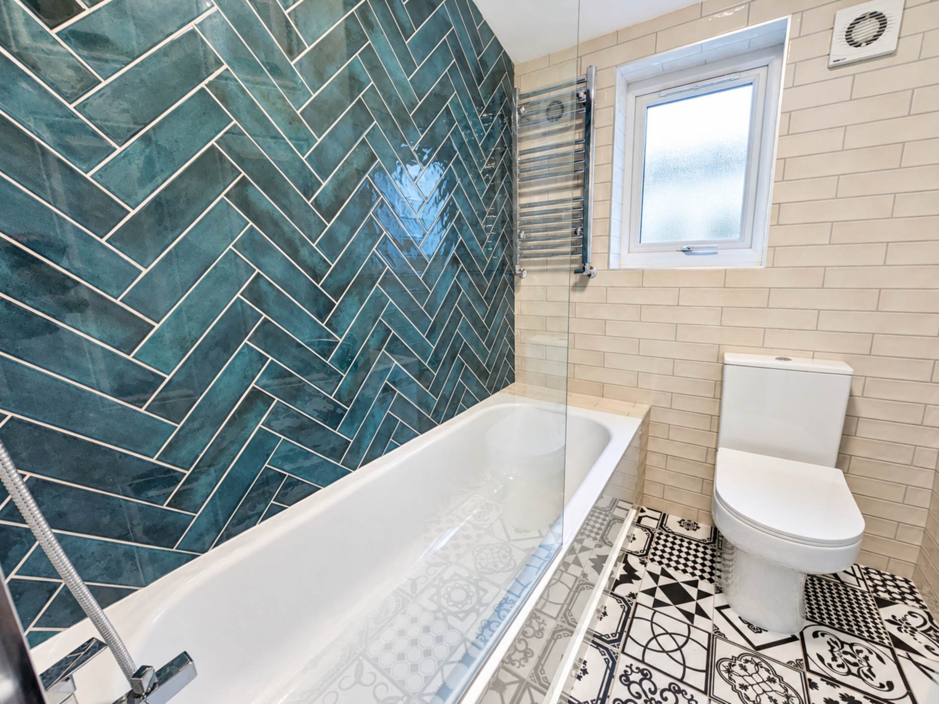 Bulwar Road, Leytonstone, E11, Image 6