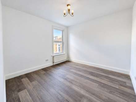 Bulwar Road, Leytonstone, E11, Image 3