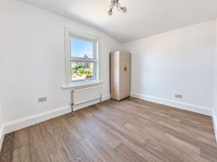 Bulwar Road, Leytonstone, E11, Image 4