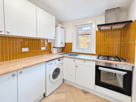 Bulwar Road, Leytonstone, E11, Image 5
