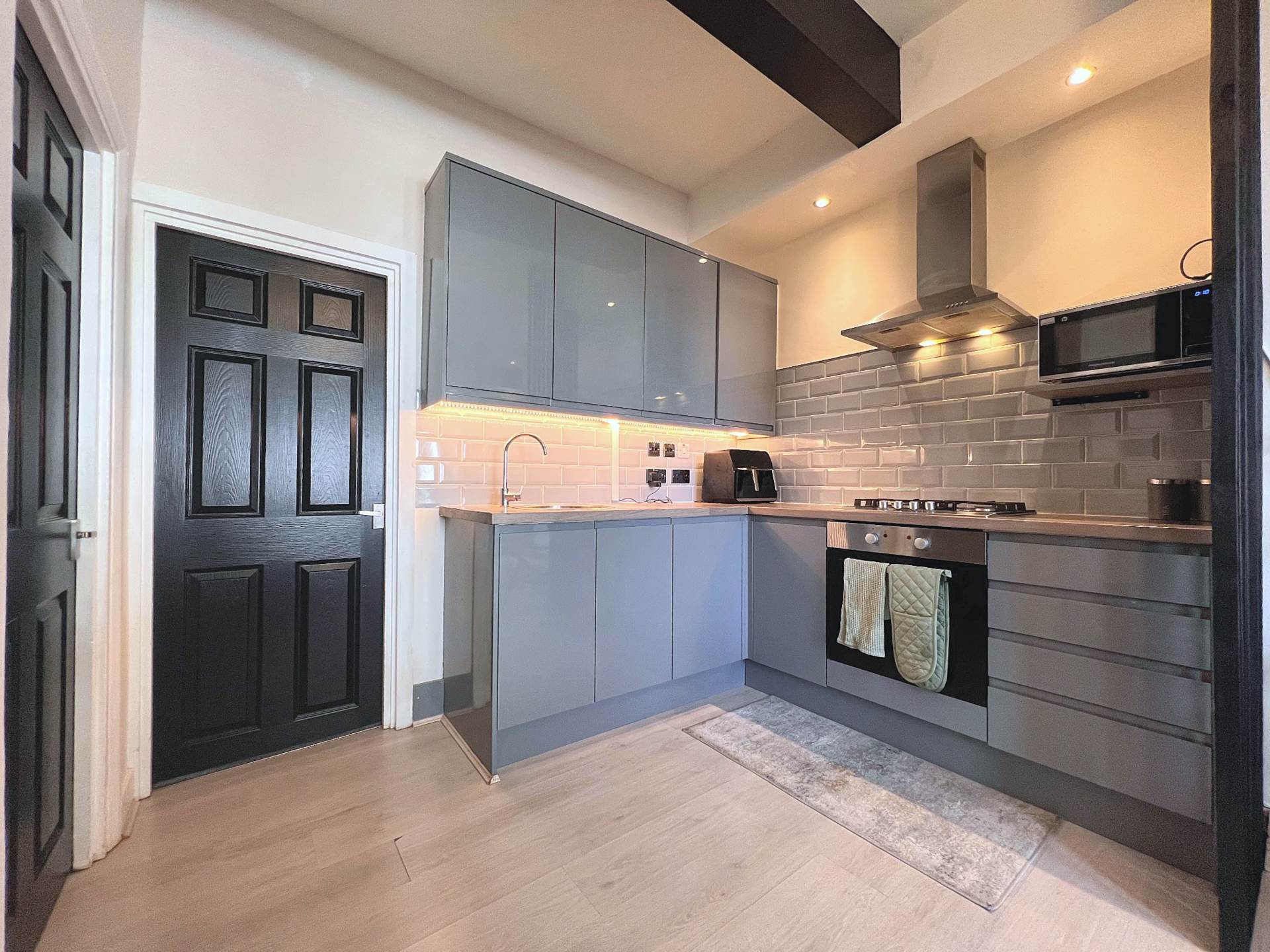 Bartle Avenue, London, E6 3AJ, Image 5