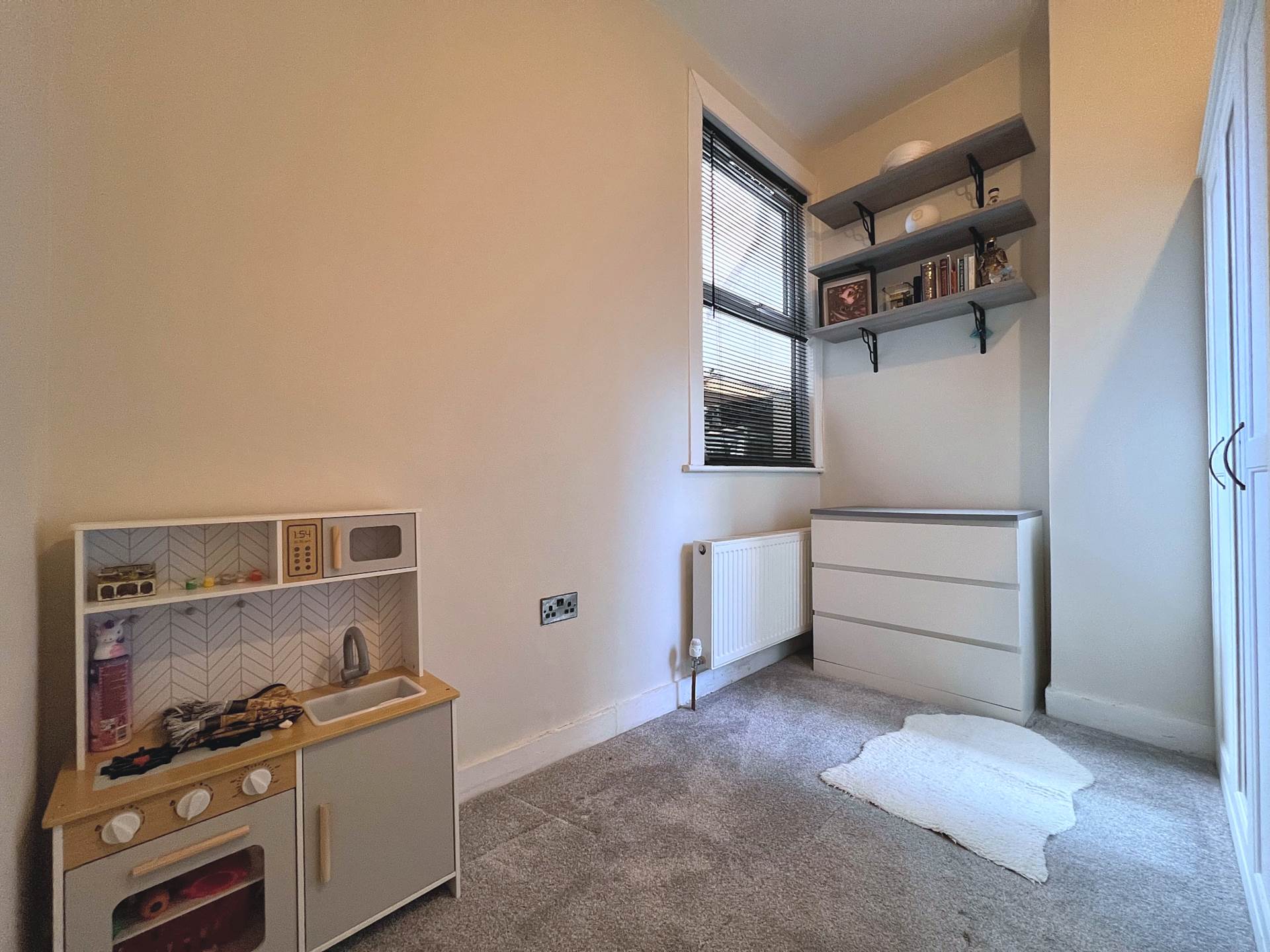 Bartle Avenue, London, E6 3AJ, Image 8