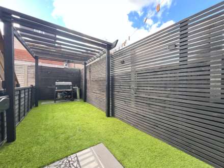 Bartle Avenue, London, E6 3AJ, Image 11