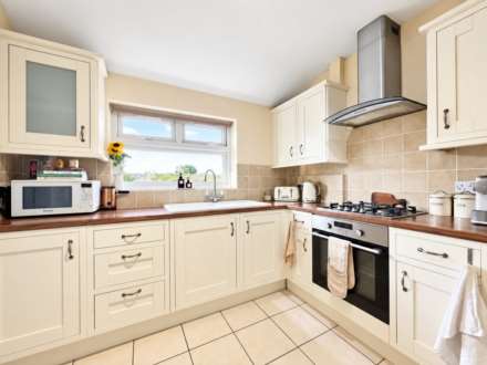 Rowney Road, Dagenham, RM9 4PP, Image 3