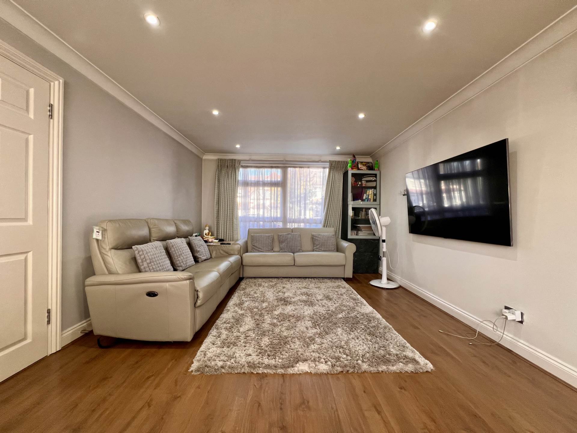 Church Road, Ilford, IG2 7ZS, Image 2
