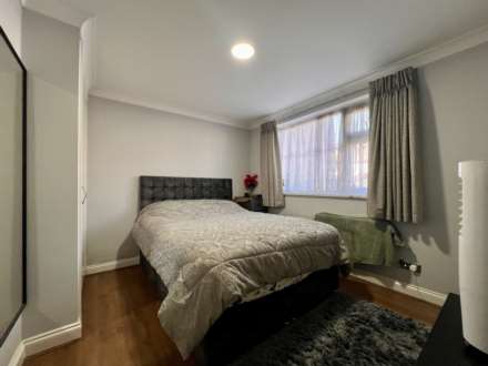 Church Road, Ilford, IG2 7ZS, Image 4