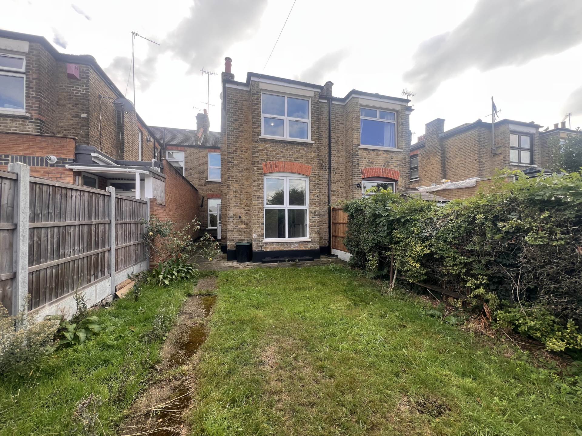 Coventry Road, Ilford, IG1 4RD, Image 6