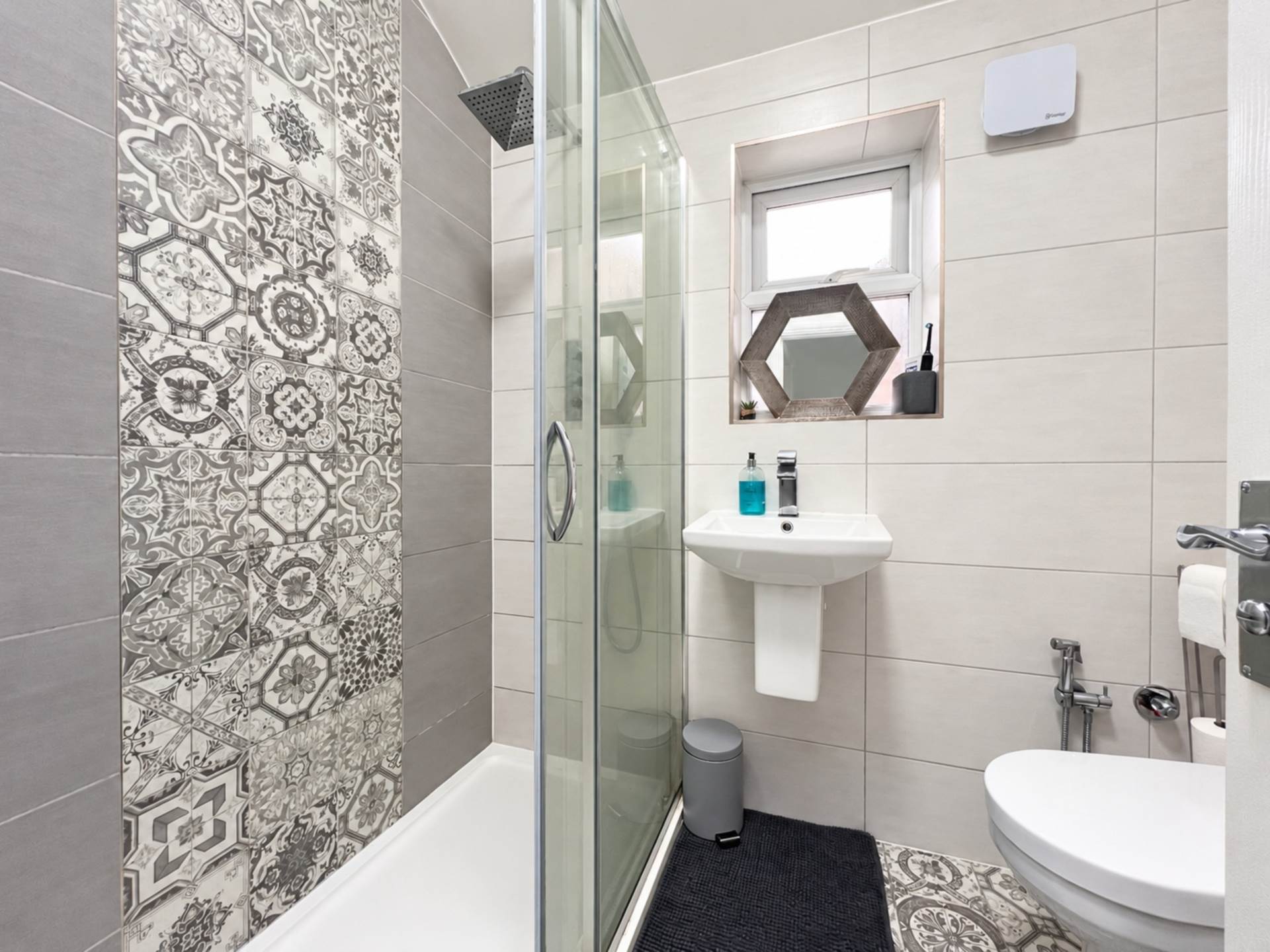 Dersingham Avenue, Manor Park, E12 6HW, Image 12