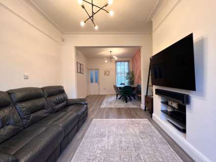 Dersingham Avenue, Manor Park, E12 6HW, Image 3