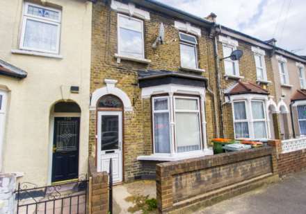 Field Road, Forest Gate, E7, Image 1