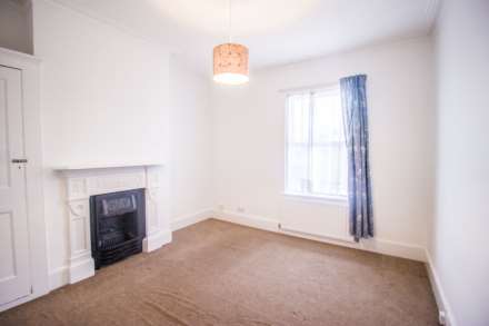 Romford Road, Manor Park, E12, Image 12