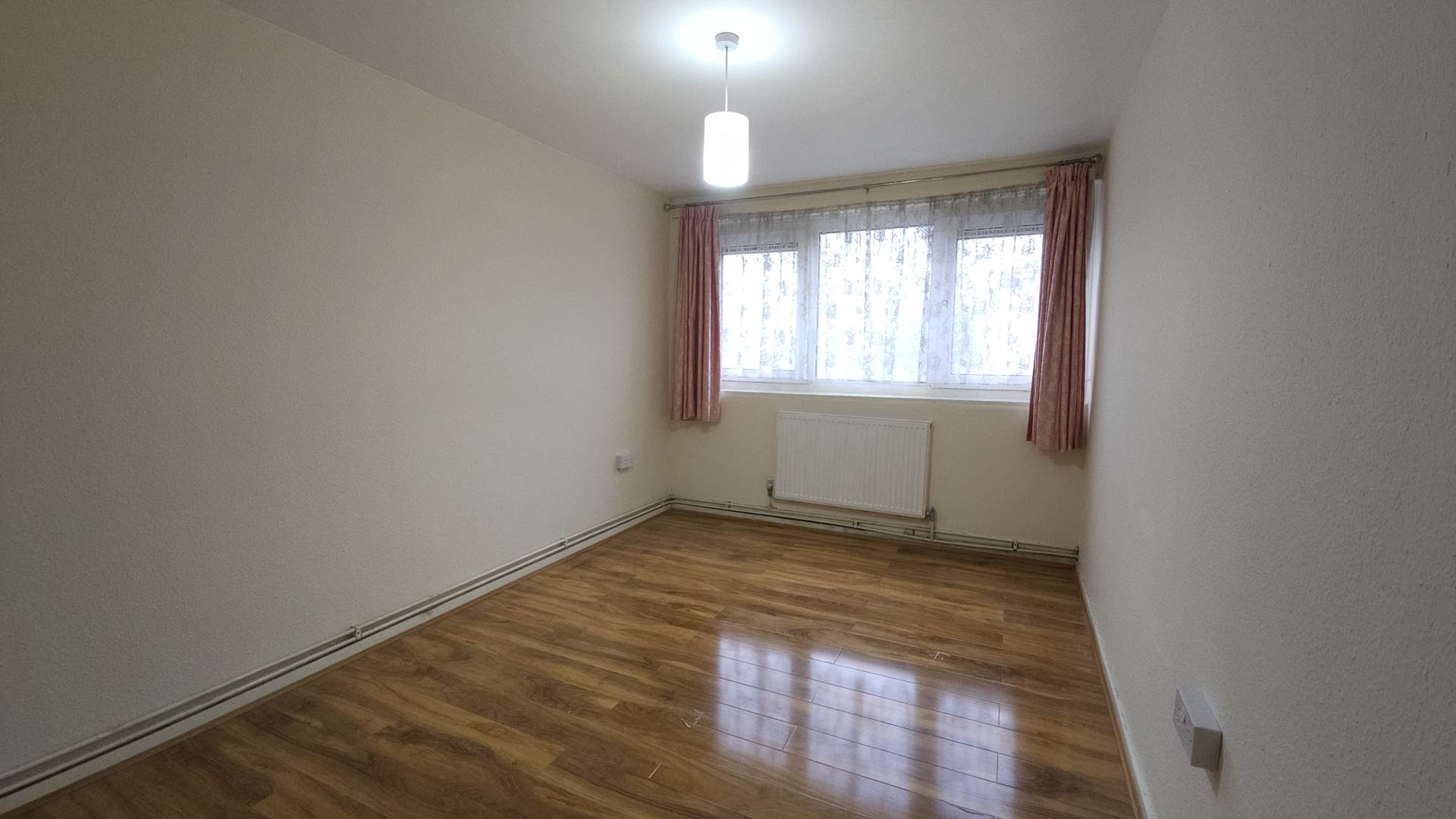 Medway Close, Ilford, IG1 2PW, Image 4