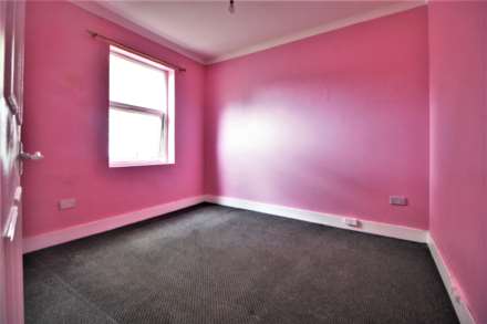 Cann Hall Road, London, E17, Image 4