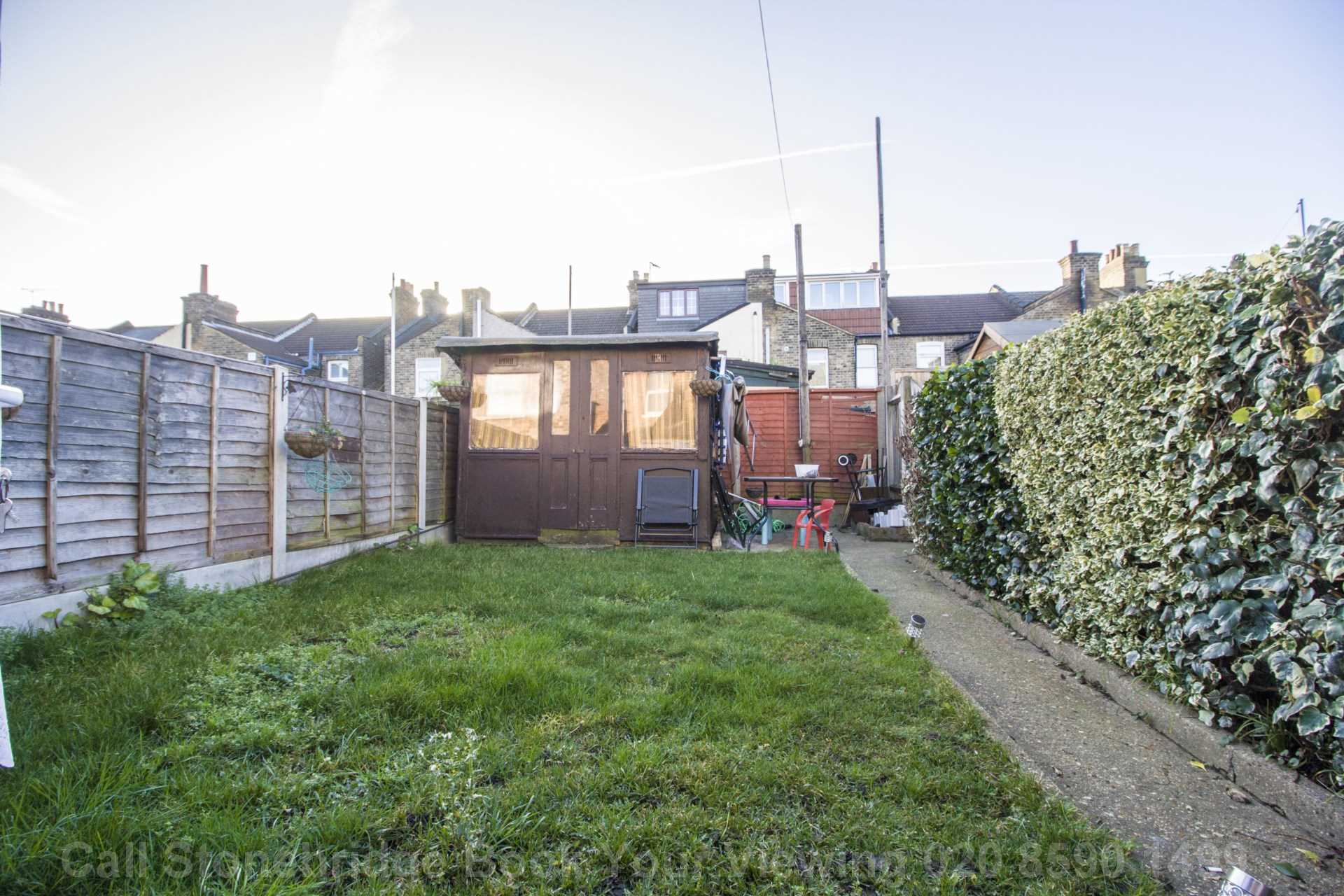 Kenneth Road, Chadwell Heath RM6, Image 11