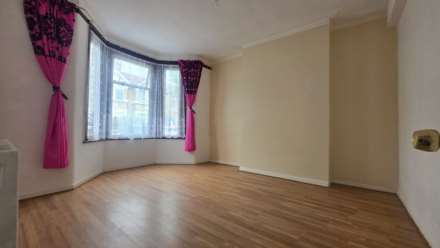 4 Bedroom Terrace, Altmore Avenue, East Ham E6