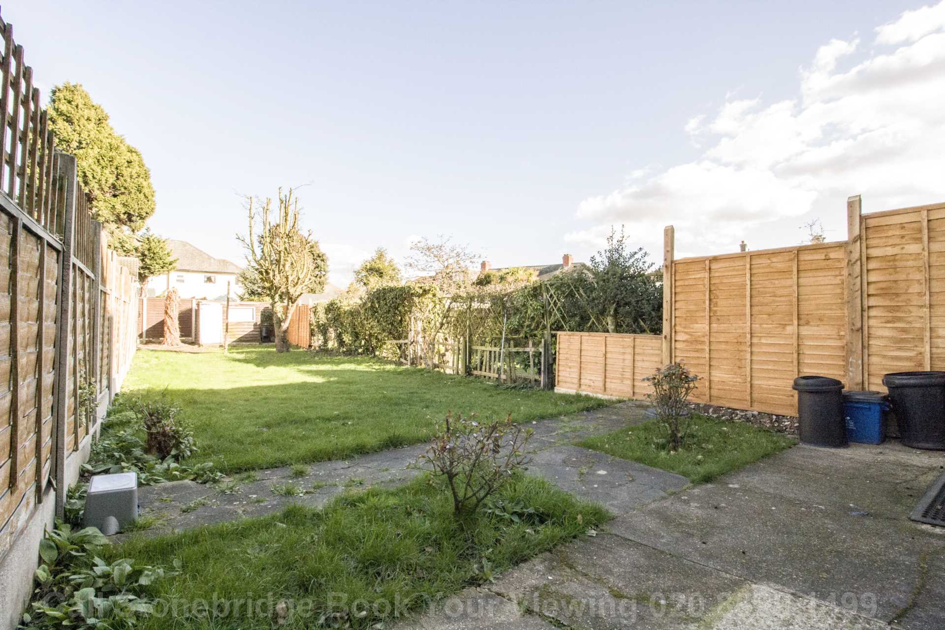 Meadway, Ilford, IG3, Image 10