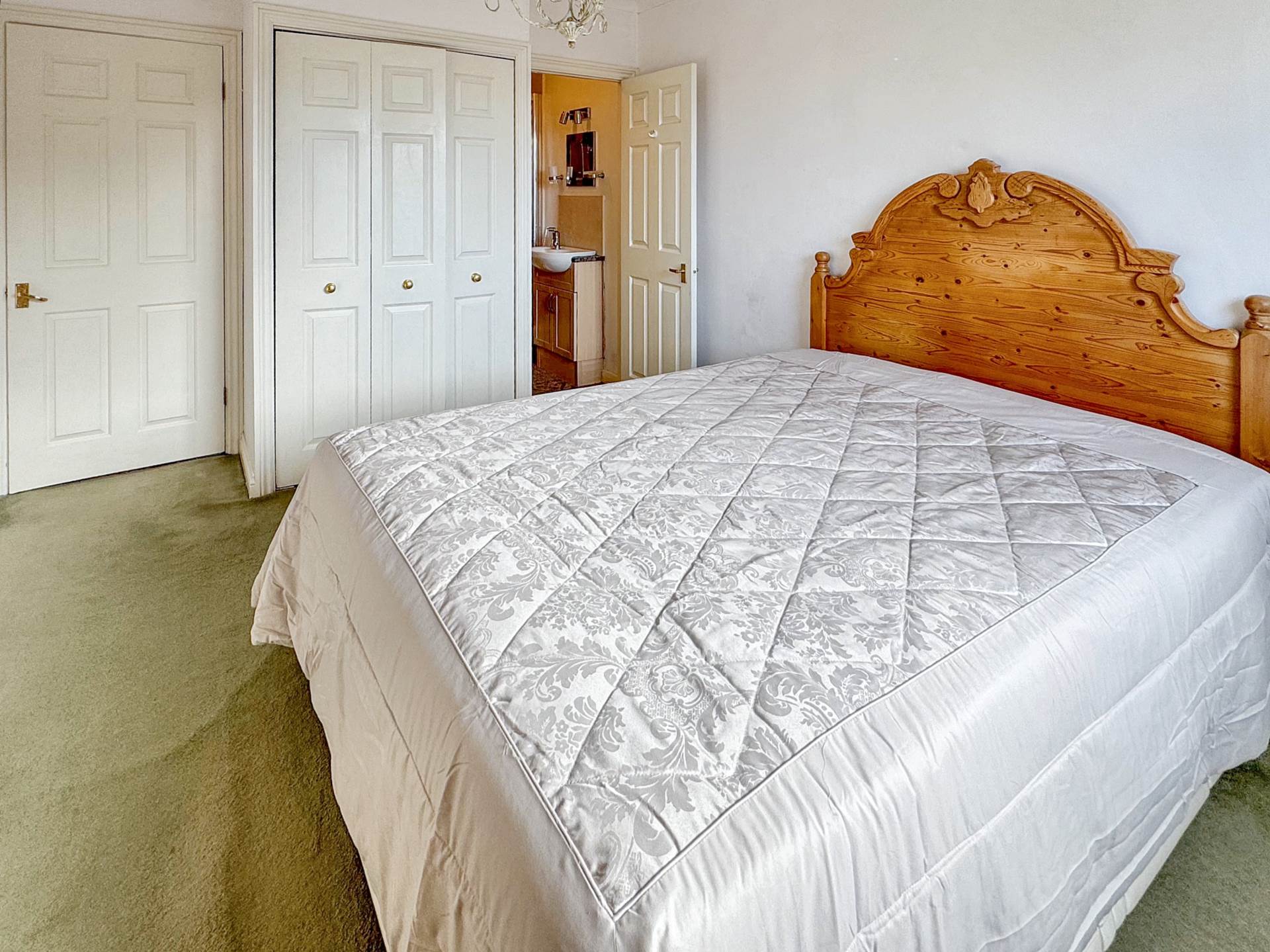 Titan Barrow, Bathford, Image 14