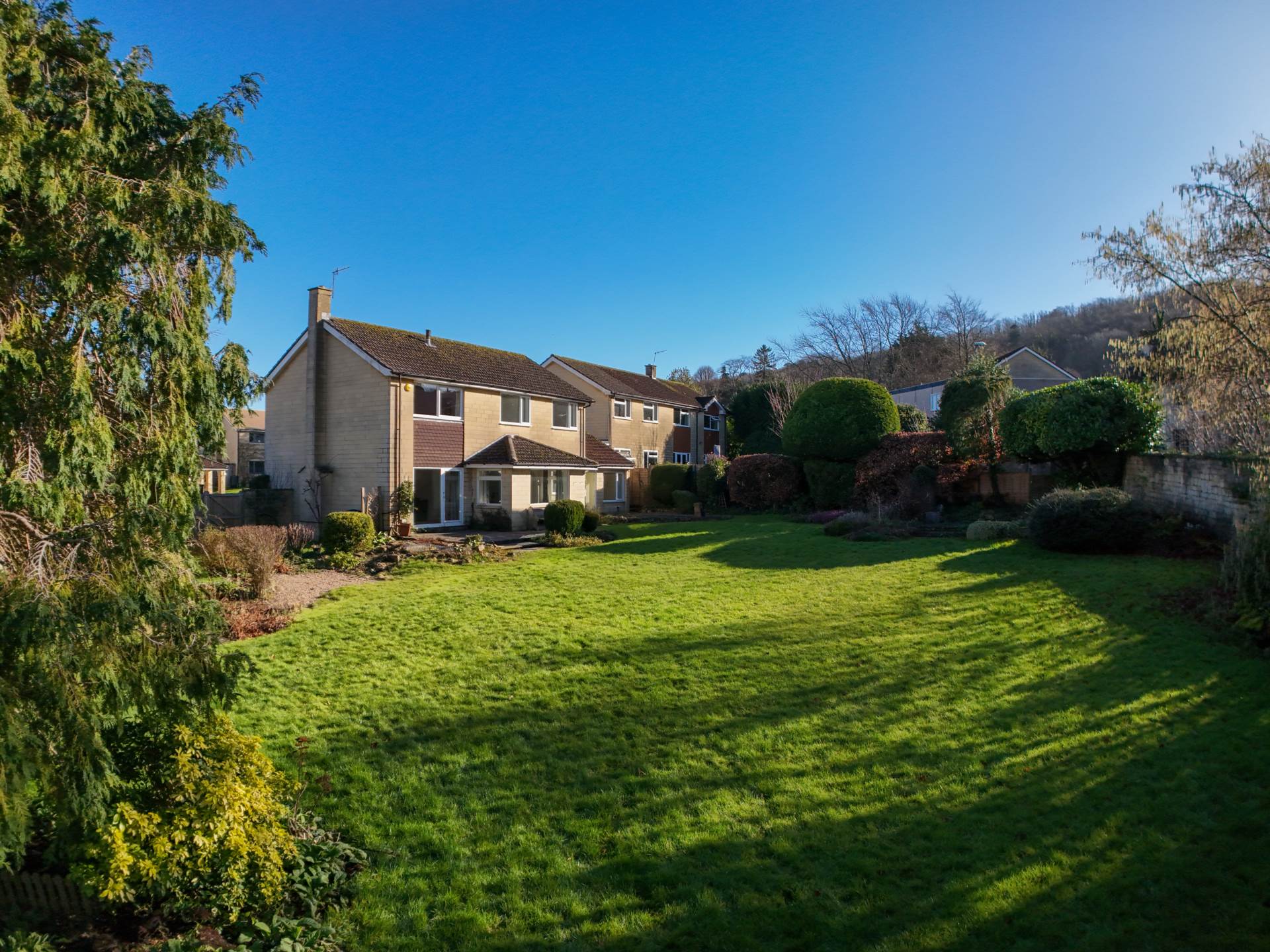 Titan Barrow, Bathford, Image 19