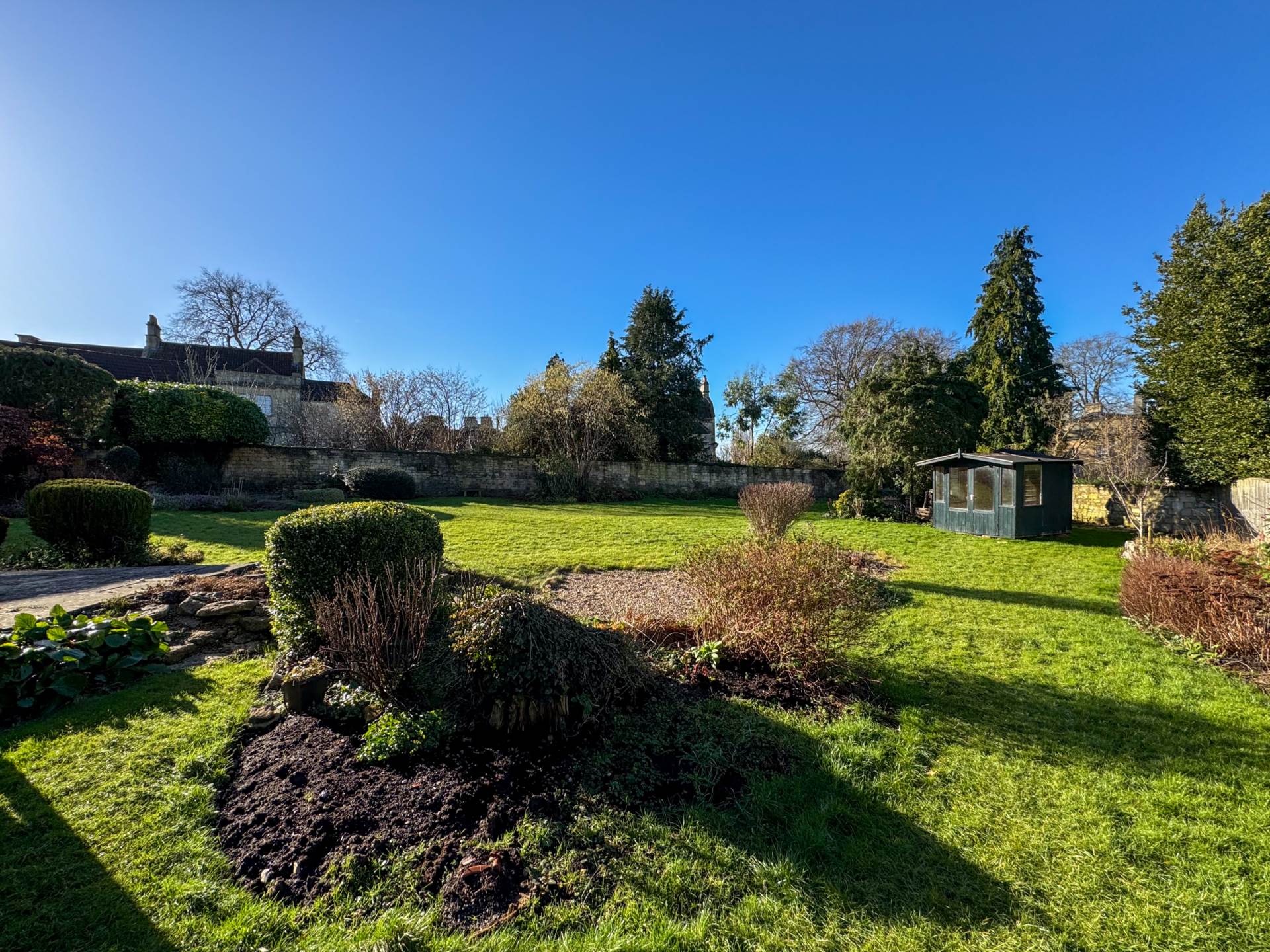 Titan Barrow, Bathford, Image 4