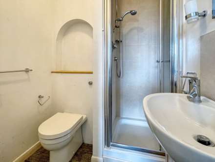 Titan Barrow, Bathford, Image 15