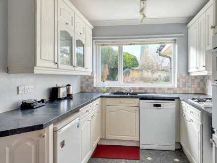 Titan Barrow, Bathford, Image 7