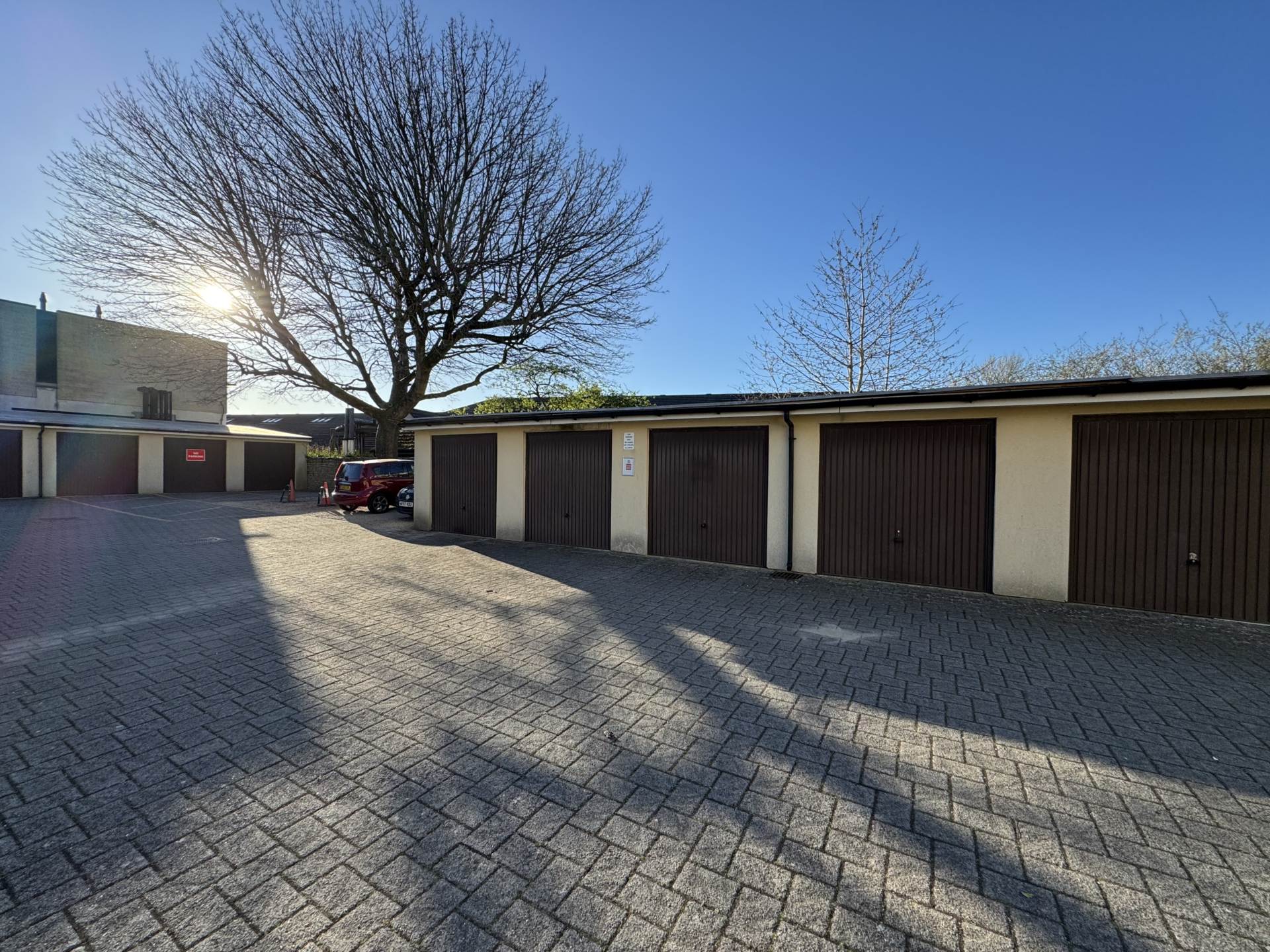 St Martins Court, Bath, Image 12