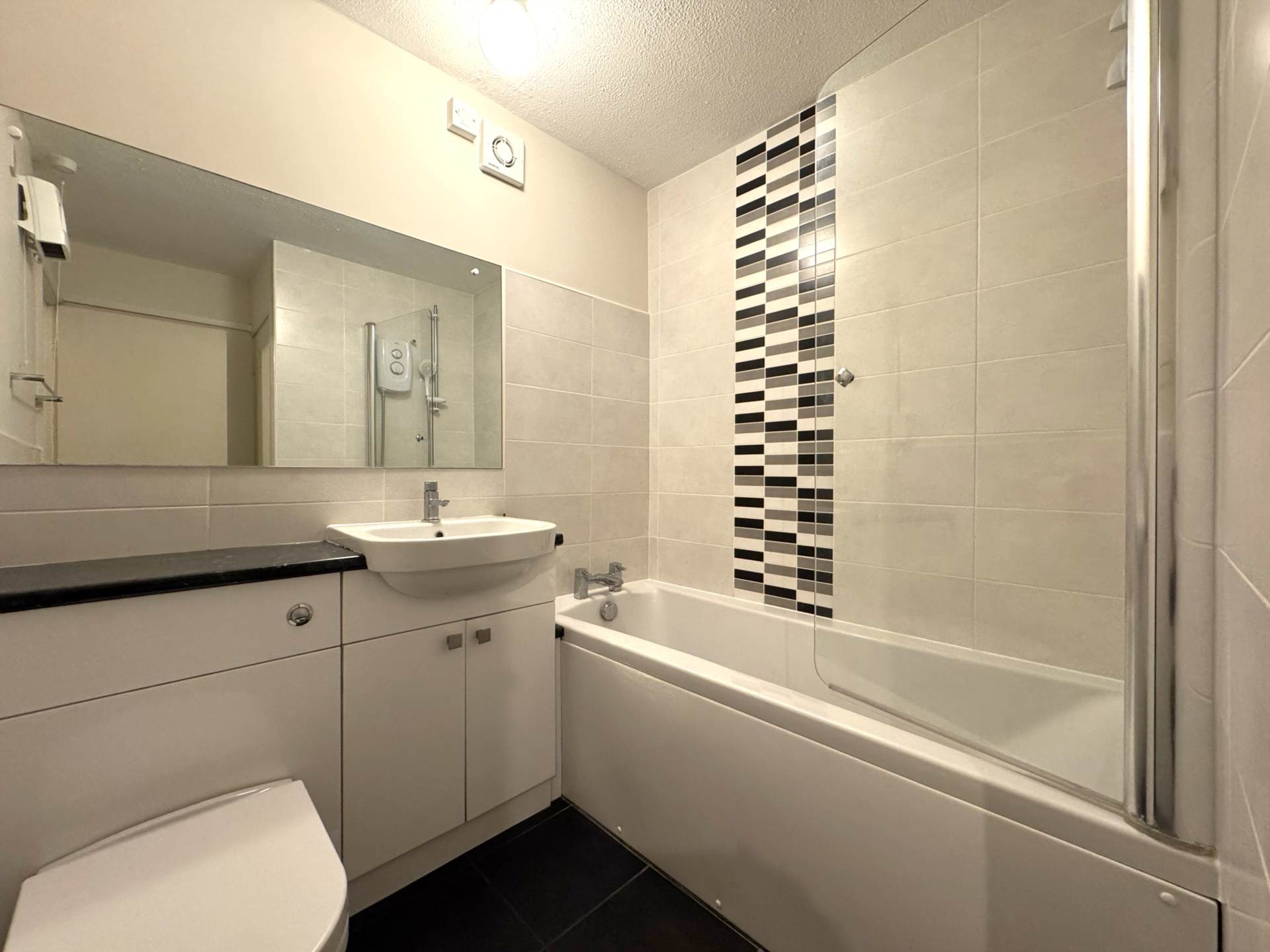 St Martins Court, Bath, Image 8