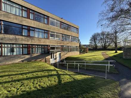 St Martins Court, Bath, Image 1