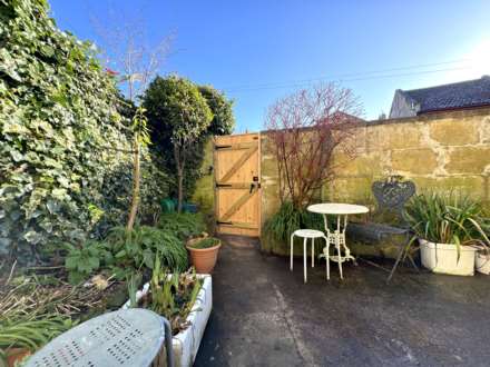 Victoria Place, Bath, Image 16