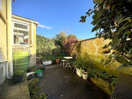 Victoria Place, Bath, Image 17