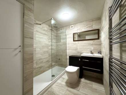 Grosvenor Place, Bath, Image 12