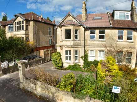 Grosvenor Villas, Bath, Image 1