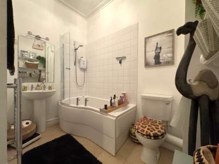 Grosvenor Place, Bath, Image 12
