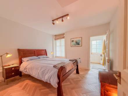 Kensington Place, Bath, Image 13