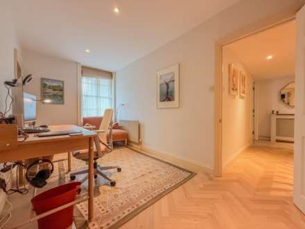 Kensington Place, Bath, Image 16