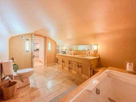 Kensington Place, Bath, Image 20