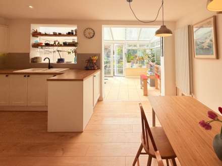 Marshfield Way, Bath, Image 3