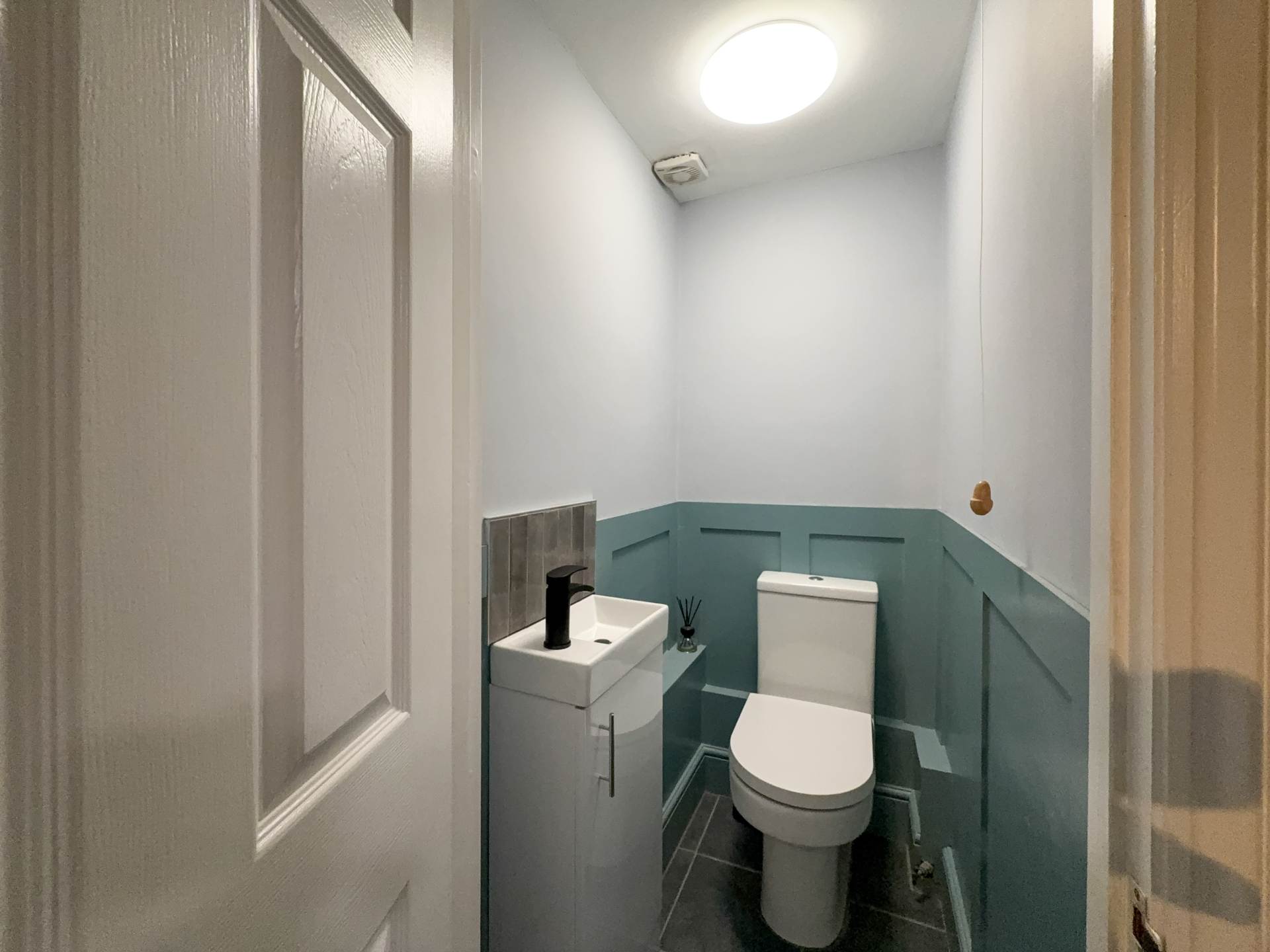 Grosvenor Place, Bath, Image 13