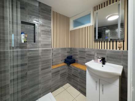 Grosvenor Place, Bath, Image 12
