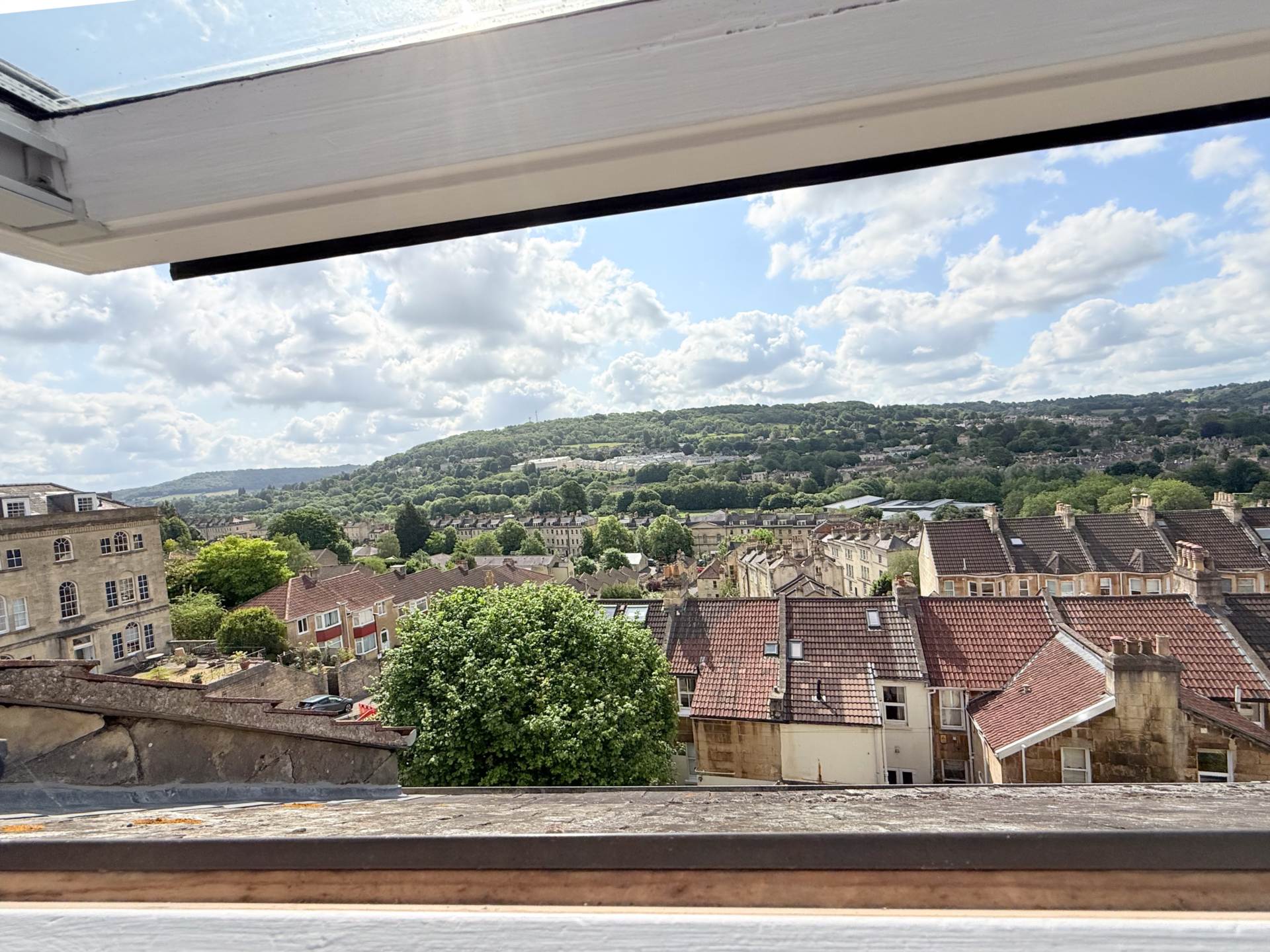 Gillingham Terrace, Bath, Image 22