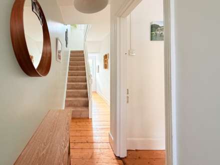 Gillingham Terrace, Bath, Image 4