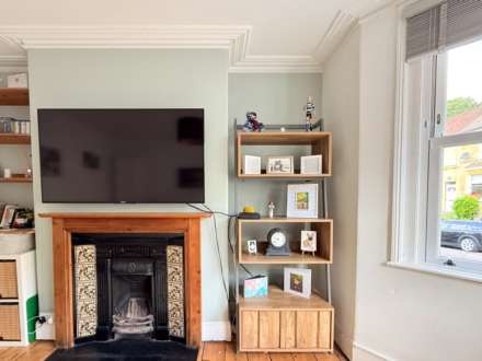 Gillingham Terrace, Bath, Image 6